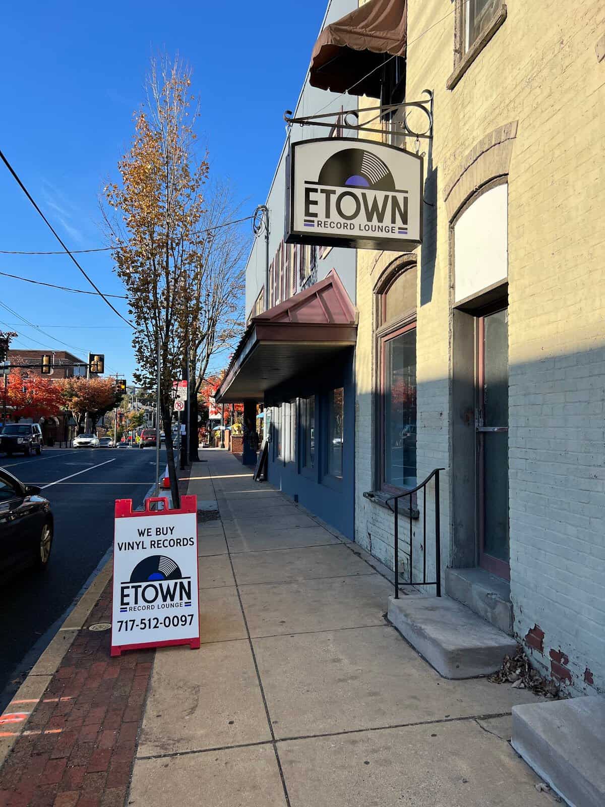 Etown Record Lounge